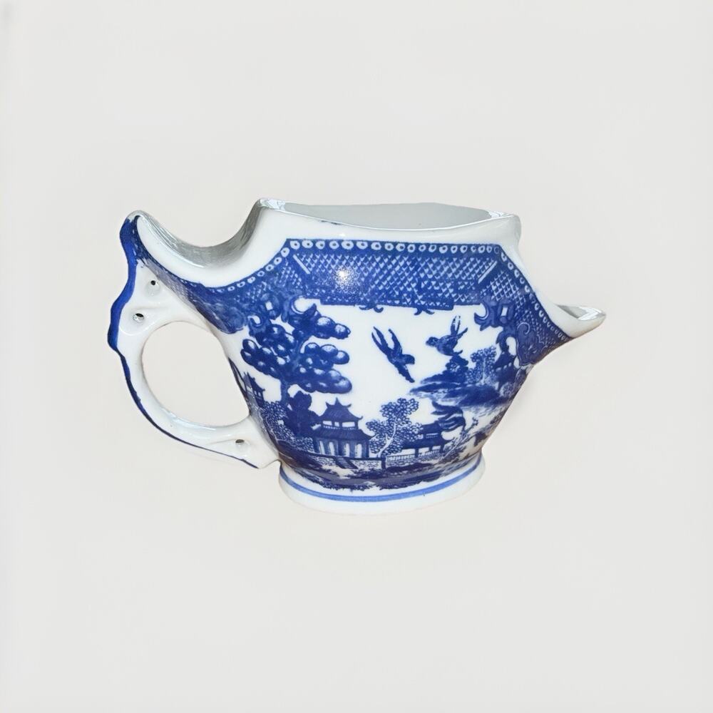 Vintage Ironstone Victorian Blue White Flow Willow Shaving Mug England 7”